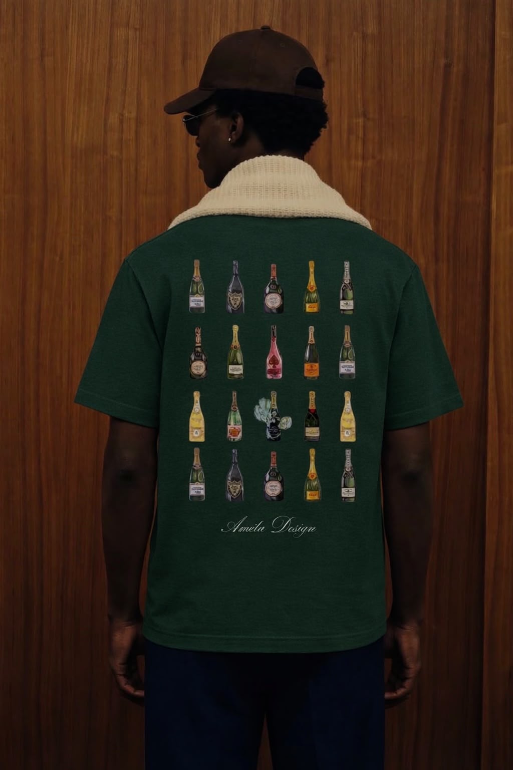 AQUILA FW26 — camiseta verde com estampa de garrafas nas costas